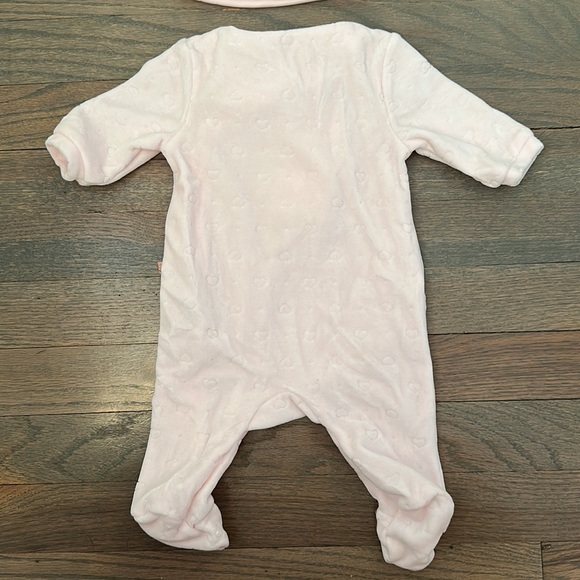 Carrément Beau Pink Velvet Onesie & Beanie💕 - Picture 5 of 5